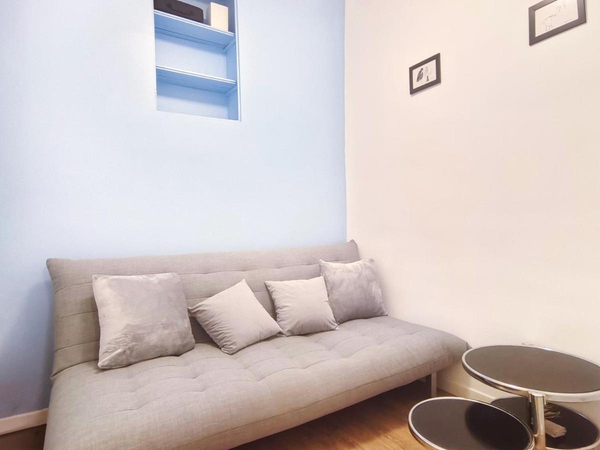 Charmant Appartement Proche De La Tour Eiffel Paris Exterior foto
